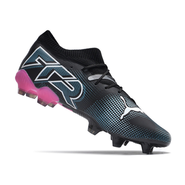 Chuteira Campo Puma Future 7 FG Preta, Azul Claro e Rosa