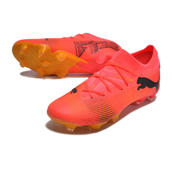Chuteira Campo Puma Future 7 FG  Rosa e Preta