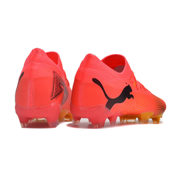 Chuteira Campo Puma Future 7 FG  Rosa e Preta
