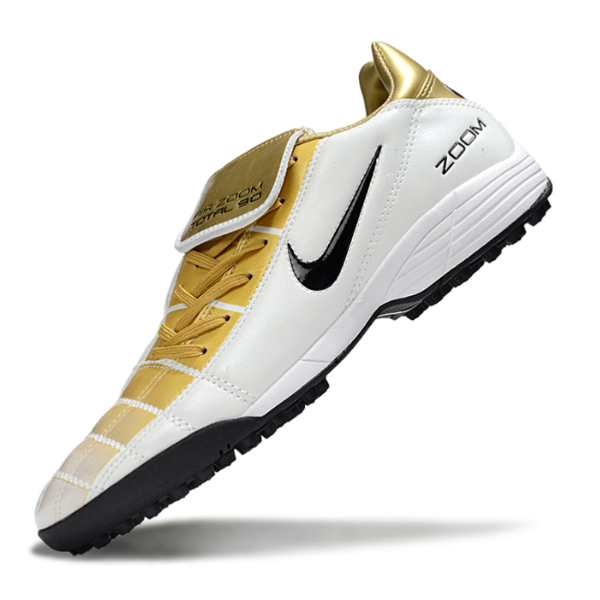 Chuteira Society Nike Air Zoom Total 90 III TF Branca e Dourada