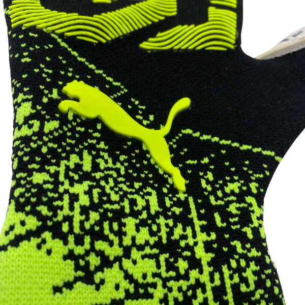 Luva de Goleiro Puma Future Z Preta e Verde